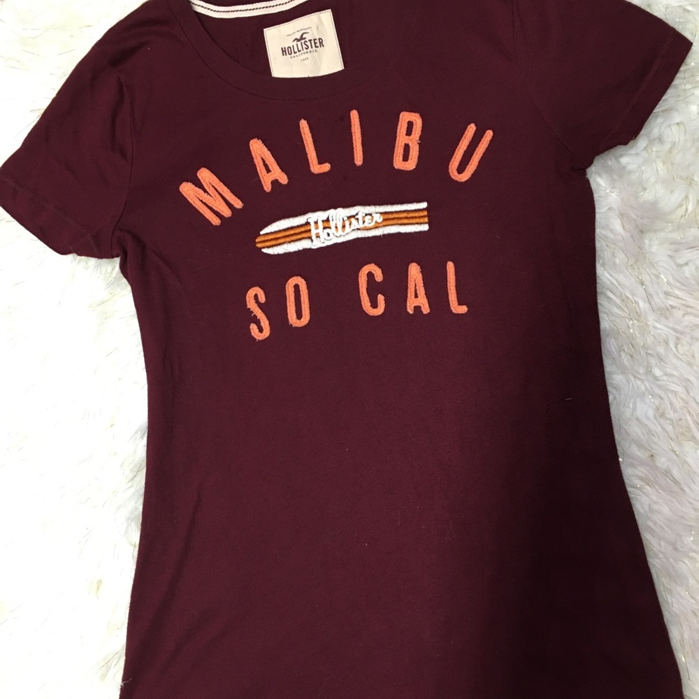 Hollister tee